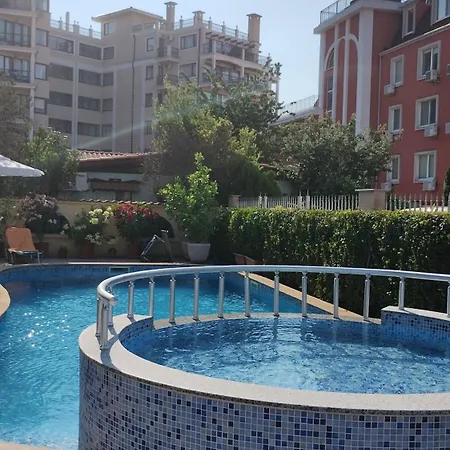 Sunny Flower Family サニービーチ