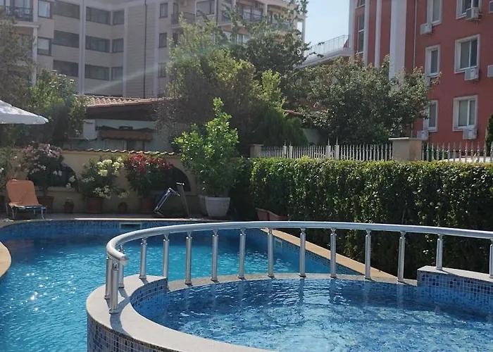 Sunny Flower Family 阳光海滩