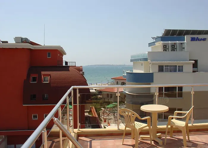 Hotell Sunny Flower Family 3*