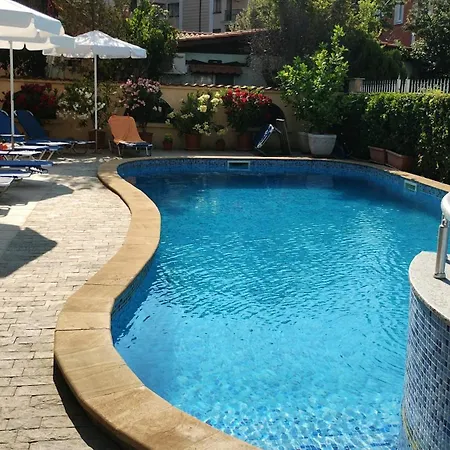 Sunny Flower Family 3* Sunny Beach