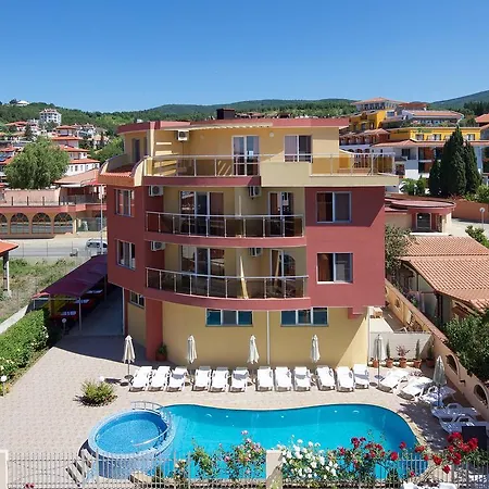 Sunny Flower Family 3* Sunny Beach