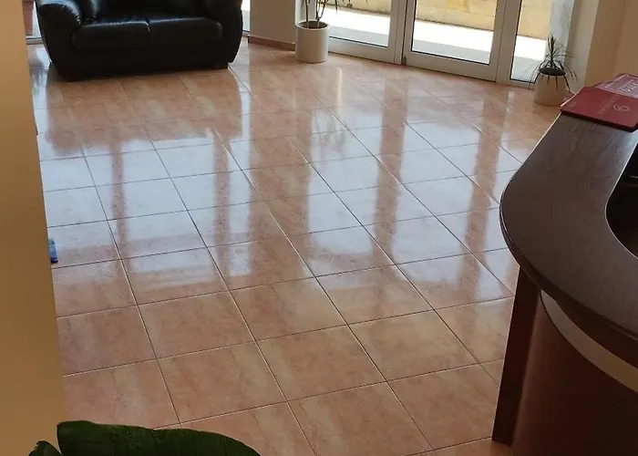 Hotel Sunny Flower Family Slantschew brjag